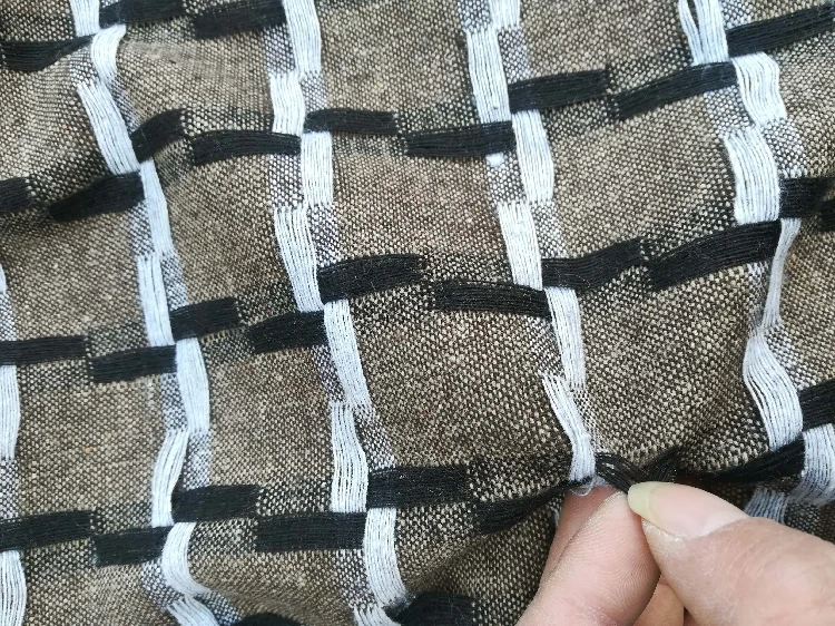 

JaneYU Autumn wool thin plaid fabric Color woven thread wool Nizi women's skirt fabric Black and white thread interwoven fabric