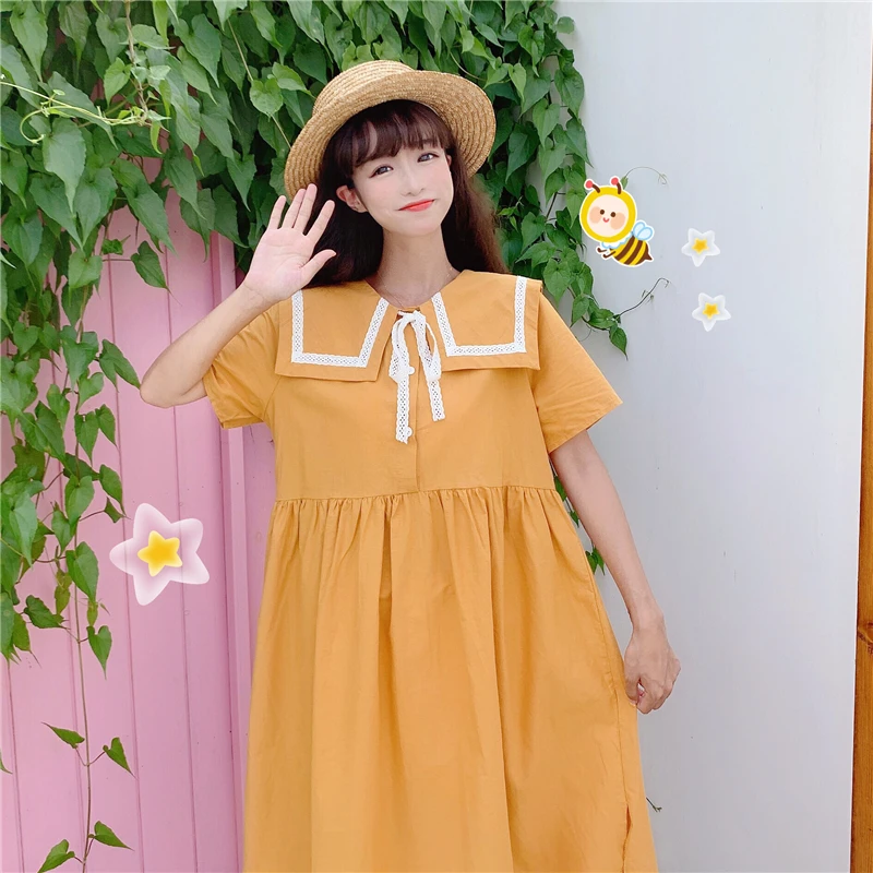 Корейское платье в консервативном стиле с матросским воротником и бантом на