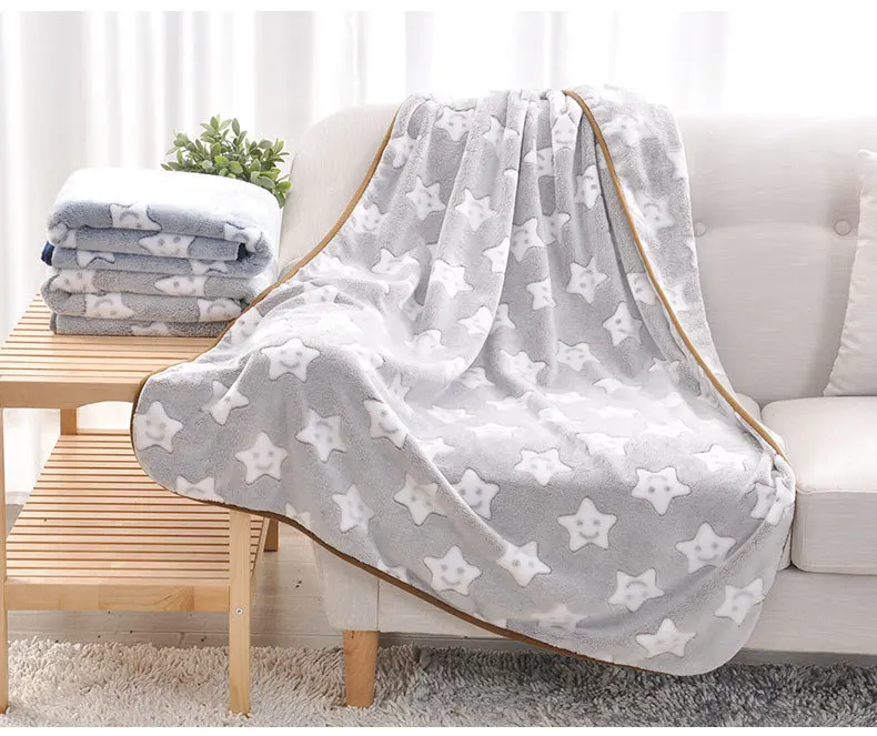 Летние Полотенца Стёганое одеяло Одеяло чулки тонкий Коралл байковые Одеяло лист для офиса, для сиесты ковер небольшой Одеяло s кондиционер ковер