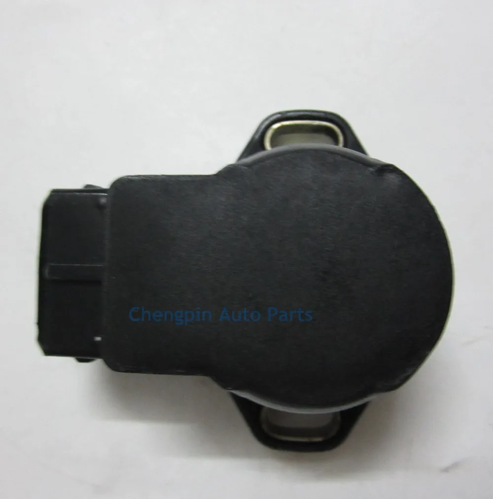 Автозапчасти Датчик положения дроссельной заслонки OEM # MD614697 TPS для Mitsubishi Pajero Montero