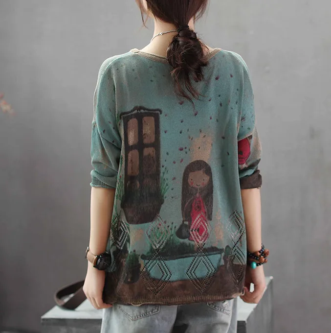 Женская трикотажная футболка в этническом стиле льняная с литературным принтом