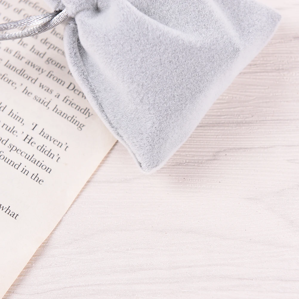 2PCS Wedding Party Favors Pretty Velvet Jewelry Pouches Gift Bags Coins Purse With Drawstring Random Color 2X7X9cm | Багаж и сумки