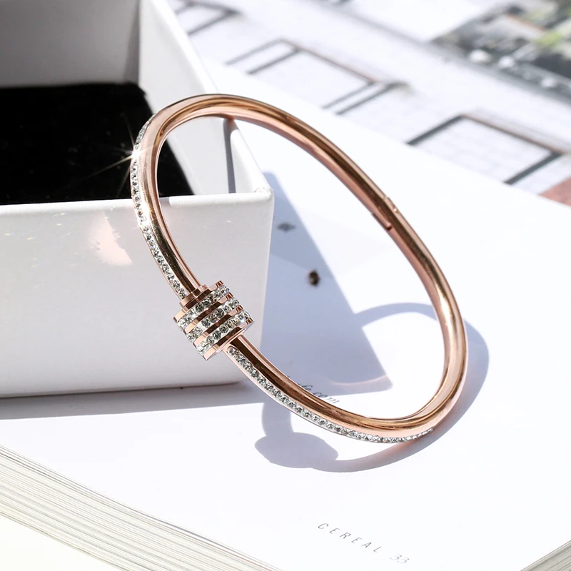 

YUN RUO 2018 New Arrival Trend Luxury Full Crystal Bangle Rose Gold Color Titanium Steel Jewelry Woman Never Fade Chic style
