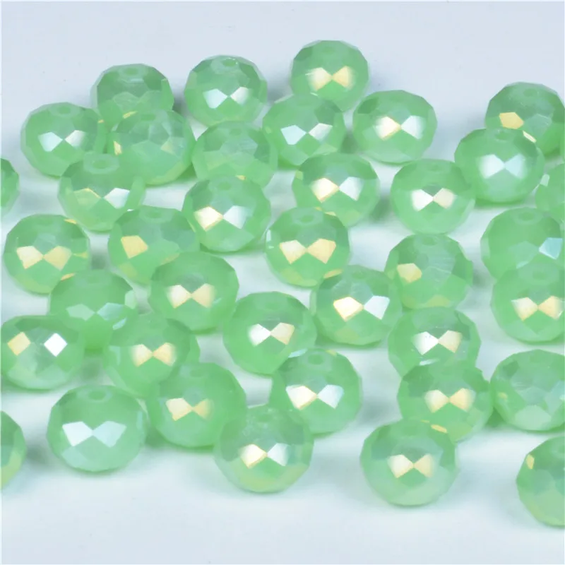

Светло-зеленые Австрийские стеклянные бусины с гранями, 4/6/8 мм