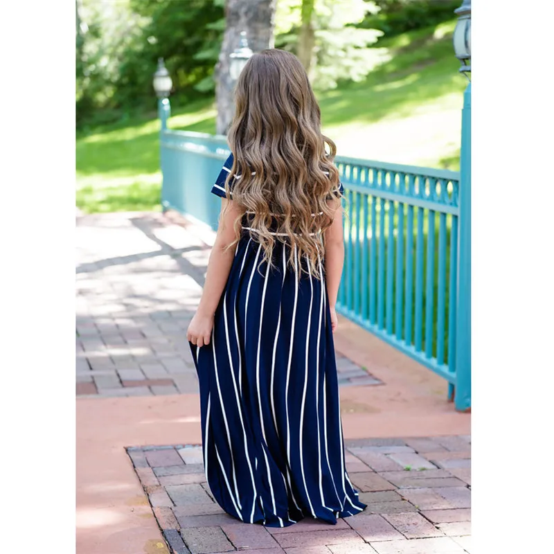 Летний наряд для мамы и дочки семейное платье в полоску семейная одежда детей
