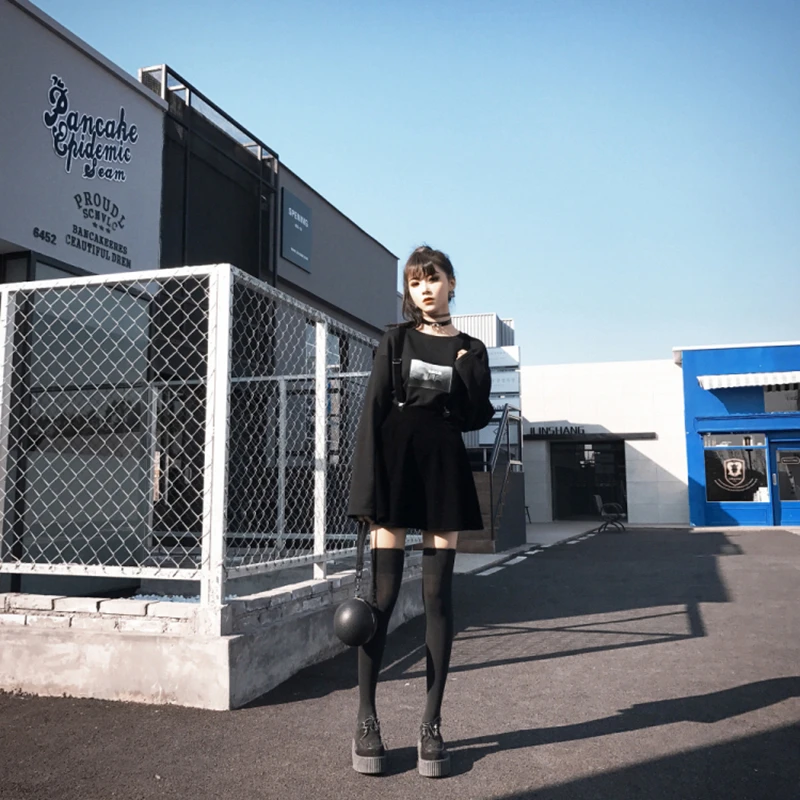 Вельветовая юбка на бретельках ELEXS короткая Студенческая с высокой талией для