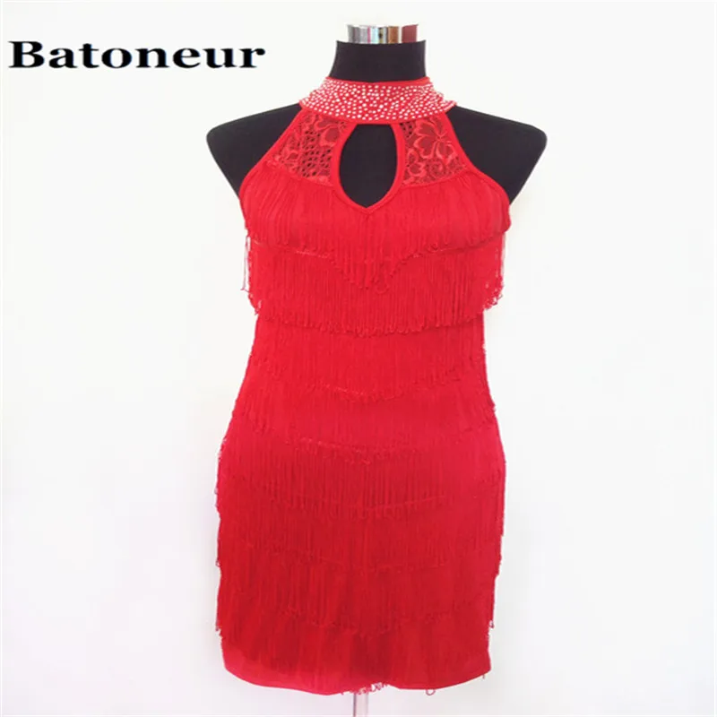 Сексуальная женщина танцевальное платье Винтаж Холтер Cold-Shoulder Keyhole полым из