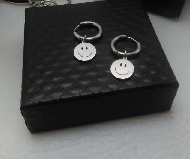 [MYKPOP]WINNER MINO Earbud серьга смайлик WHIPLASH KPOP модные аксессуары для мальчиков и девочек