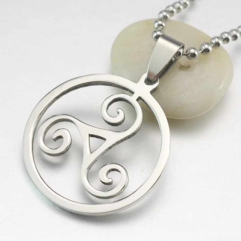 Ожерелье с круглым кулоном из нержавеющей стали Triskelion Triskele свободная цепочка
