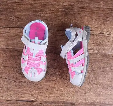 Pink Валвелл экспорт в США обувь для маленьких мальчиков Новые сандалии для мальчиков и девочек пляжная обувь легкая Нескользящая обувь мягкая подошва - Цвет: Pink