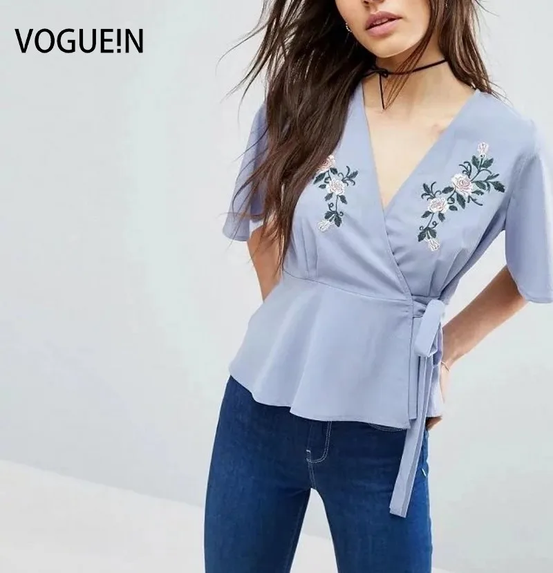 Блузка женская с коротким рукавом и цветочной вышивкой | Женская одежда