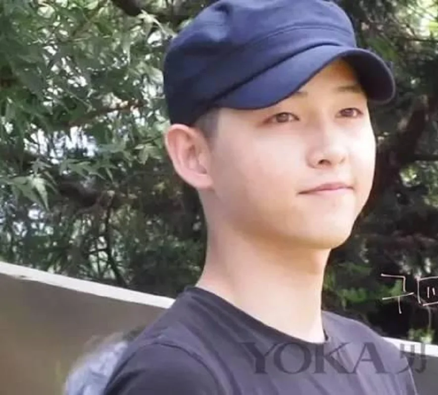 Классические кеды унисекс в стиле милитари Кепки однотонные Цвет Винтаж