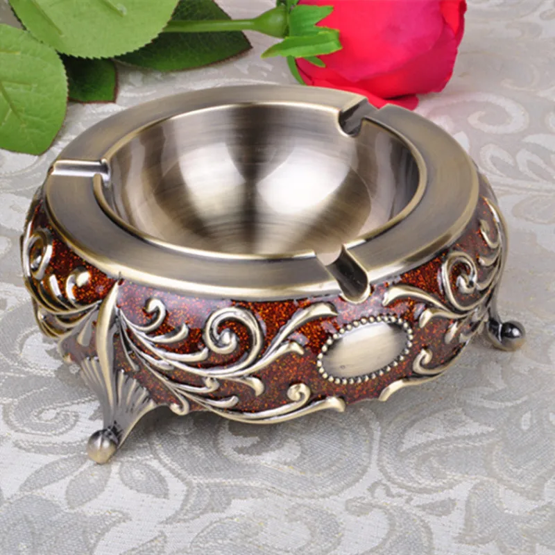 

Бытовая пепельница для гостиной из цинкового сплава, ручная работа, европейский стиль, роскошная настольная металлическая пепельница, высо...