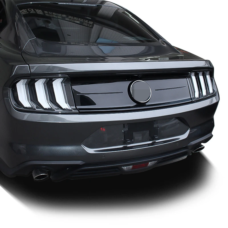 

QHCP Real Carbon Fiber Car Taillight Decorative Cover Frame Outside Taillamp Sticker Trim Black 1Pair For Ford Mustang 2018-2022