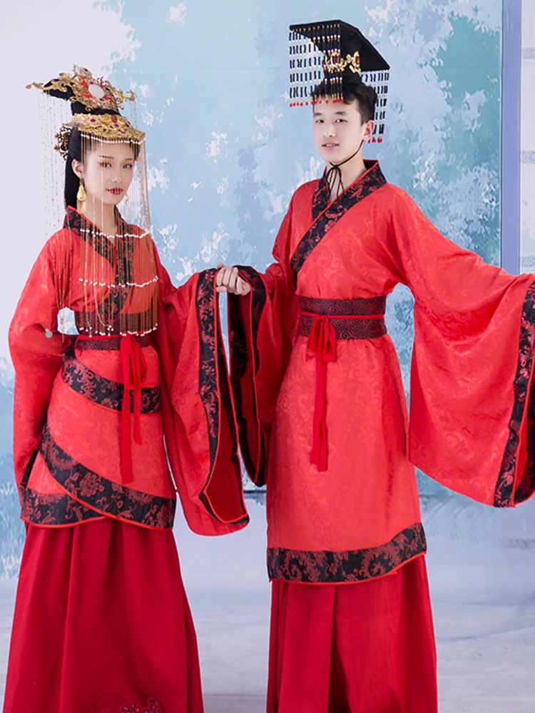 Golden Red Series Chinese Traditional Wedding Hanfu Costume Set for Bride and Groom Long Tail Hanfu with Golden Phoenix QuJu