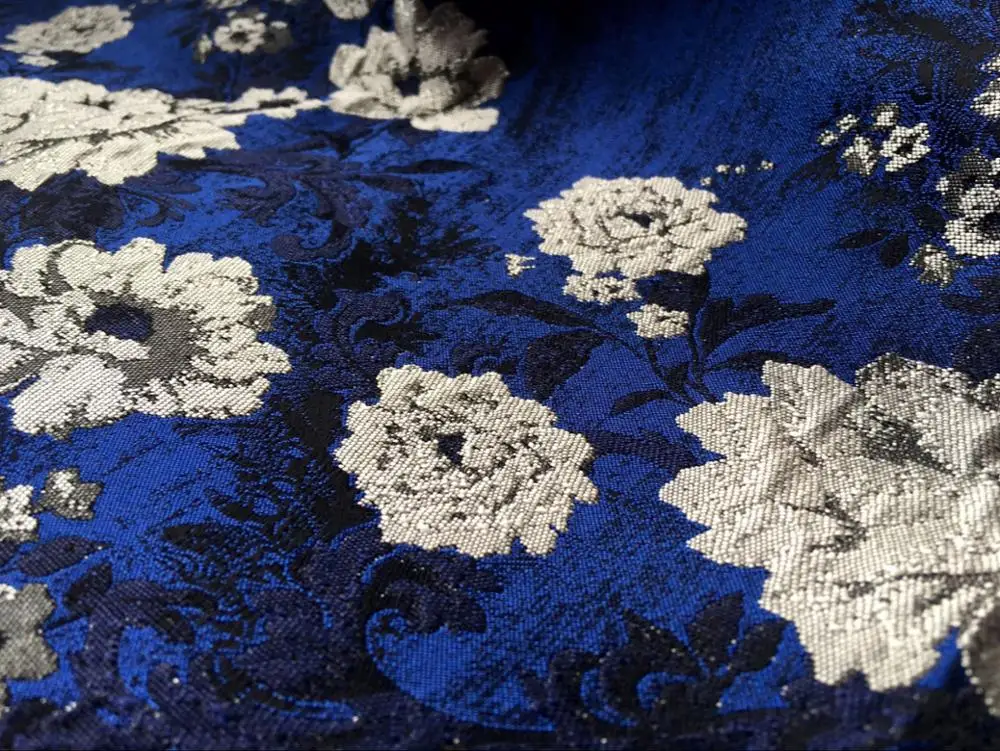 Spring and autumn petals V collar long sleeved luxury jacquard super pendulum dress-L849 | Женская одежда