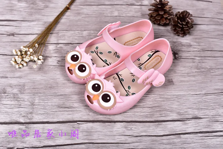 Обувь с рисунком Совы Сандалии для маленьких девочек изображением Минни Летняя