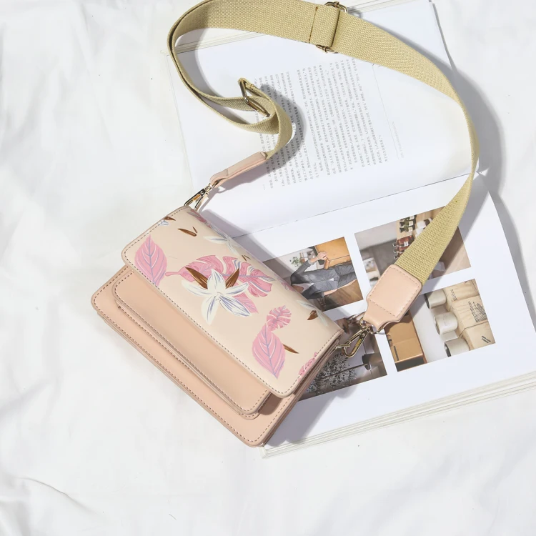 Зеленый и розовый с принтом листьев из искусственной кожи Для женщин Crossbody Сумка