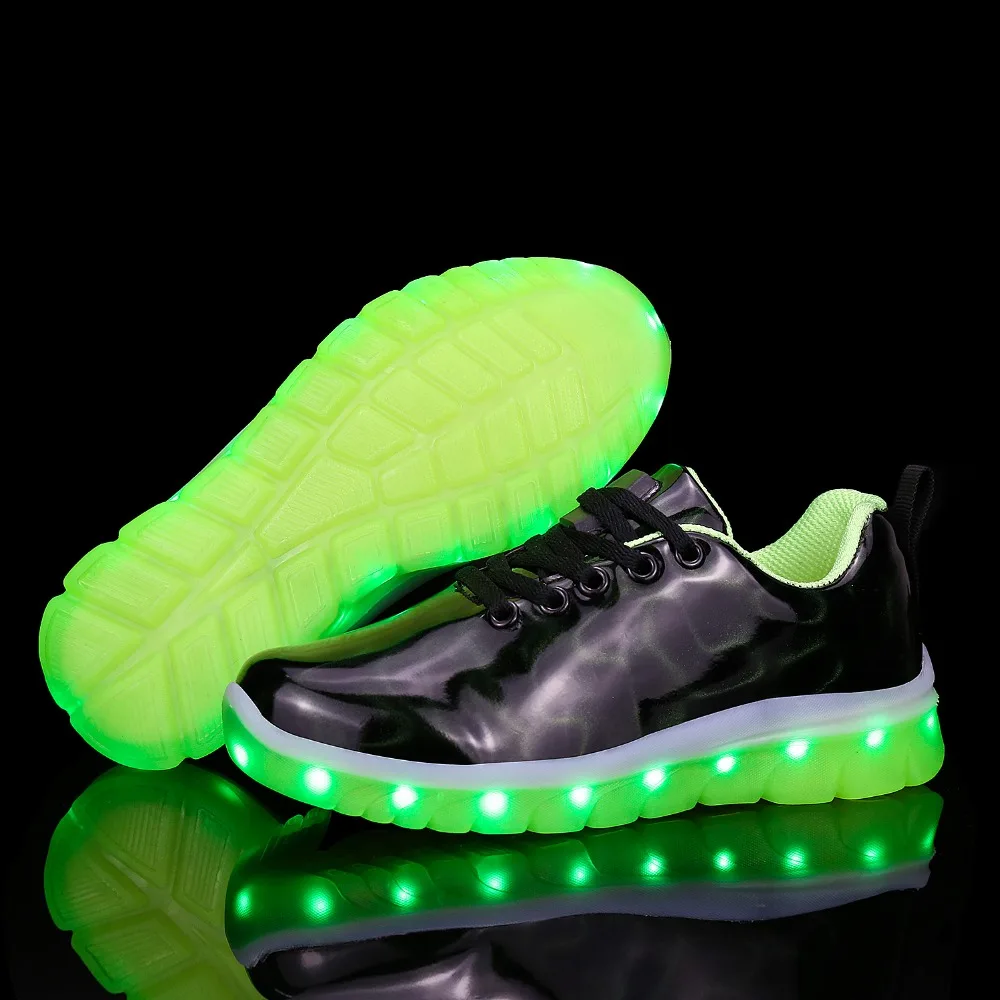 Новинка USB зарядное устройство светящиеся кроссовки детская обувь на плоской