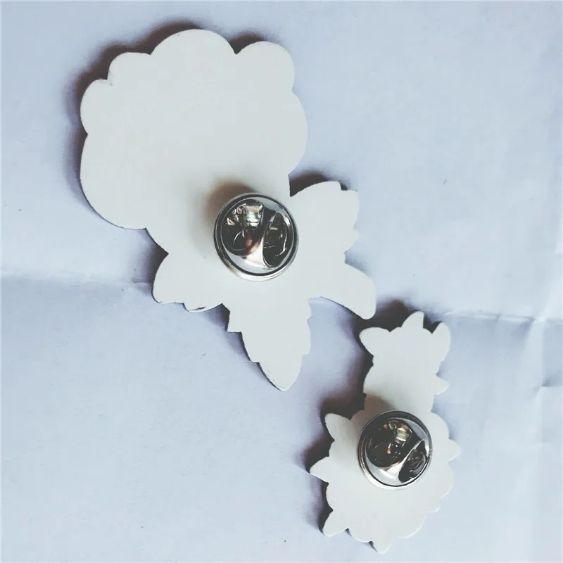 Модный комплект из 2 предметов с акриловой брошью в форме цветка значки красная