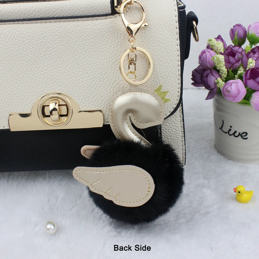 Брелок для ключей с двумя крыльями блестками короной искусственным мехом |