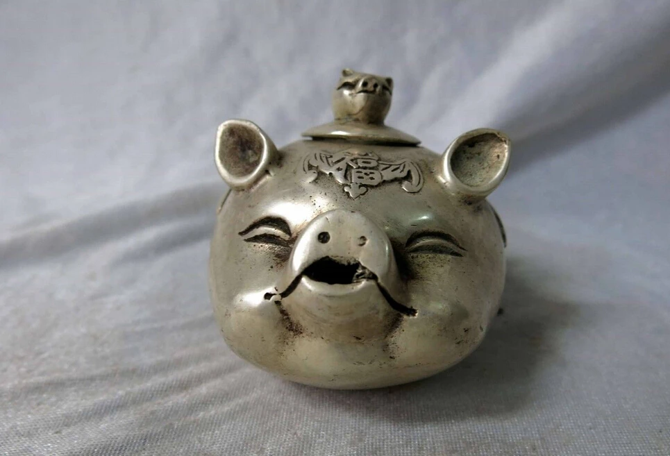 China silver Feng Shui Felicitous wish of making money bat Pig pot Statue |