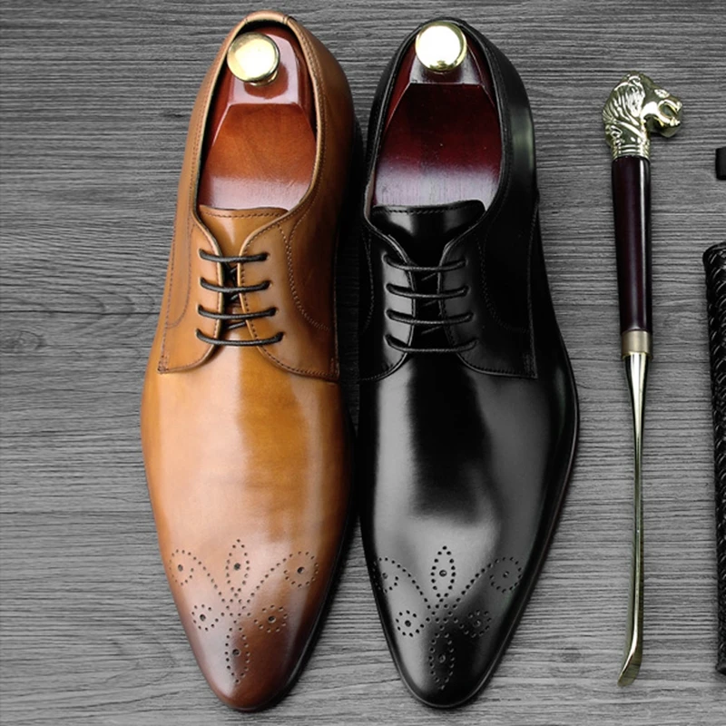 Итальянские мужские модельные туфли в стиле дерби с острым носком дышащие