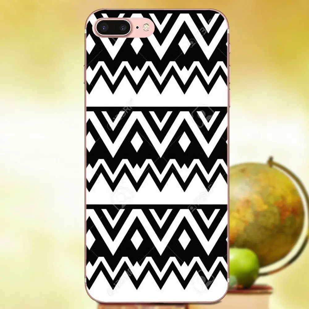 Фон с этническим узором для HTC 530 626 628 630 816 820 One A9 M7 M8 M9 M10 E9 Plus U11 Moto G G2 G3 G4 G5 |