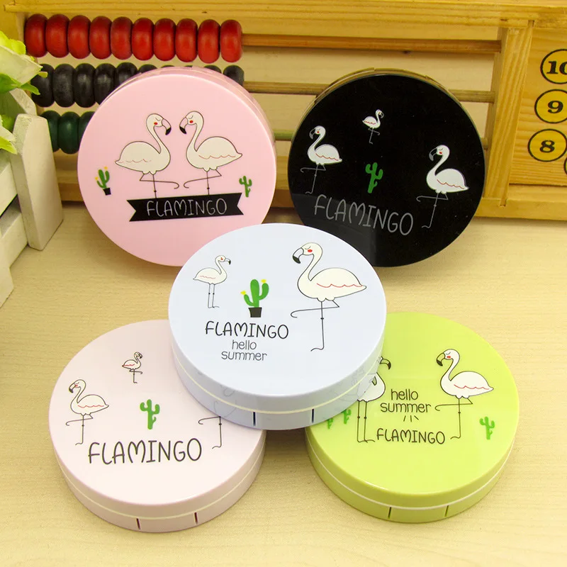 

10pcs new fashion lovely beautiful Small fresh animal flamingos Contact lens case round Easy to carry Nursing box Color random