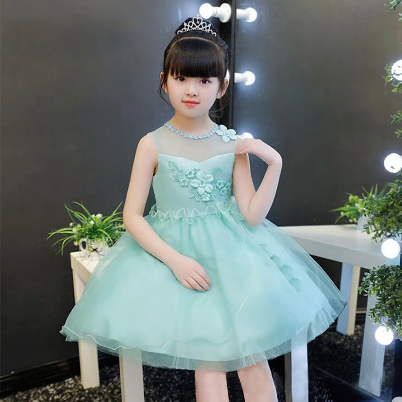 

Exquisite Fancy Mesh Appliques Flower Girls Wedding Dresses Kids First Holy Communion Princess Birthday Party Gowns Out Wearing
