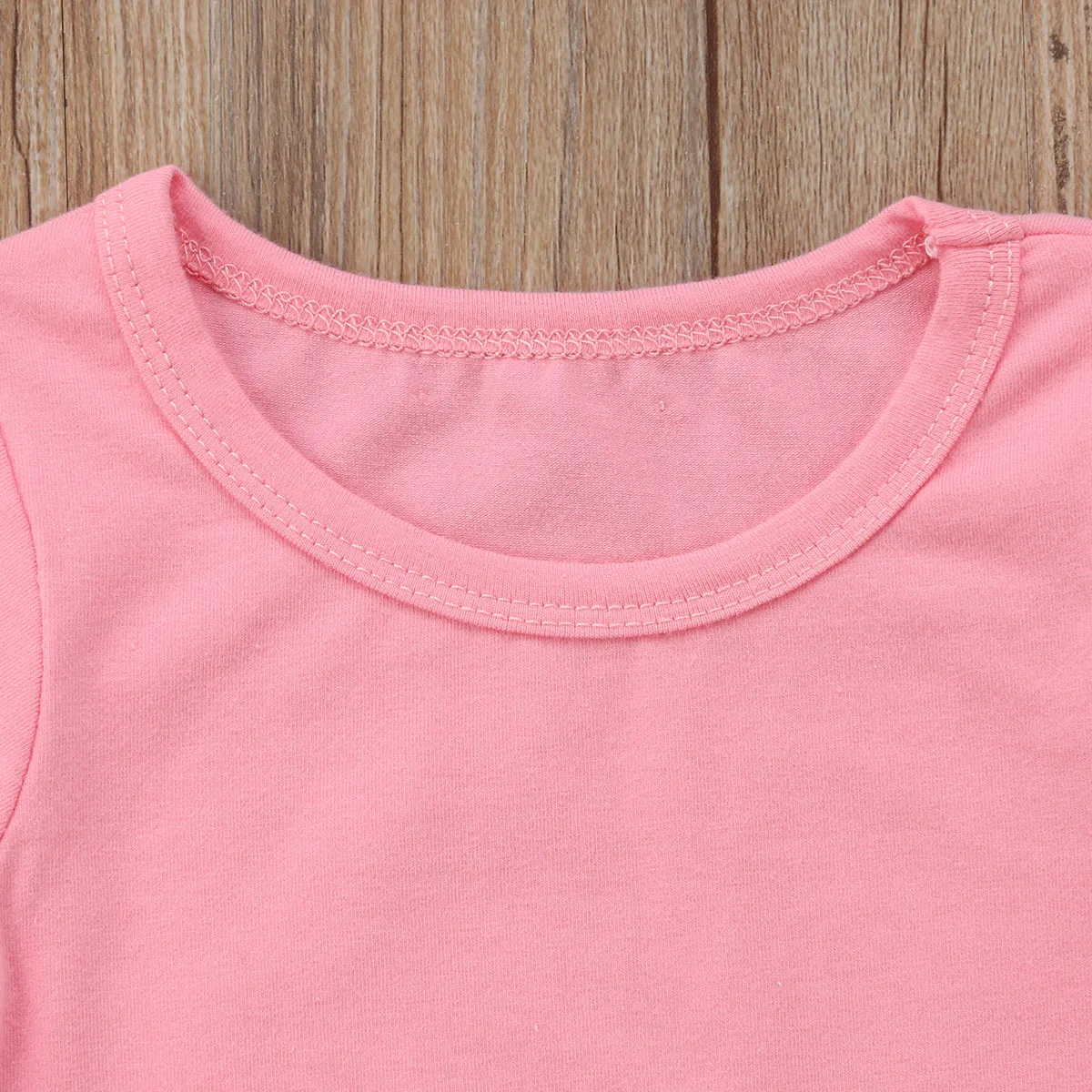 Повседневная осенняя одежда из хлопка для маленьких девочек Однотонная футболка