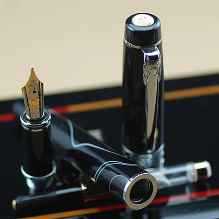 Пикассо 925 перьевая ручка 18KGP M черная swirl hot|pen fountain pen|fountain pen nibpen |