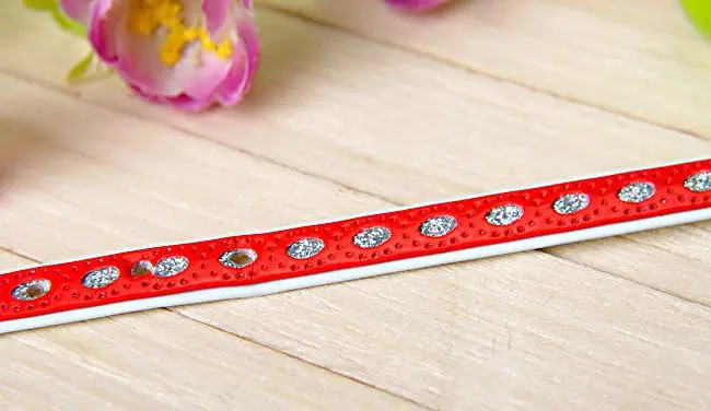 Ошейник для кошки с защитной пряжкой кожаный Колокольчик собаки ожерелье