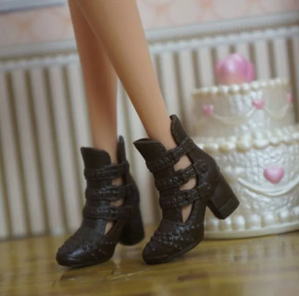 a pair of shoes Обувь для кукол новые стили для кукол Барби BBI888 - Цвет: a pair of shoes