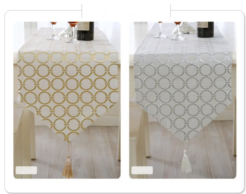 Декоративный Настольный бегунок. Классический круглый узор. Модные скатерти