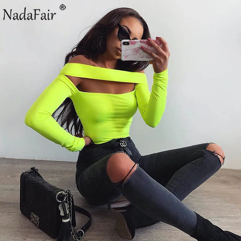 Nadafair Неон выдалбливают с длинным рукавом сексуальный боди для женщин с открытыми плечами повязки Bodycon комбинезон короткие женские боди Топы