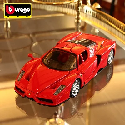 Коричневый 1:24 имитация сплава супер Игрушечная модель автомобиля 24 стиля для Ferrari с управлением на рулевом колесе переднее рулевое колесо игрушечный автомобиль - Цвет: Коричневый
