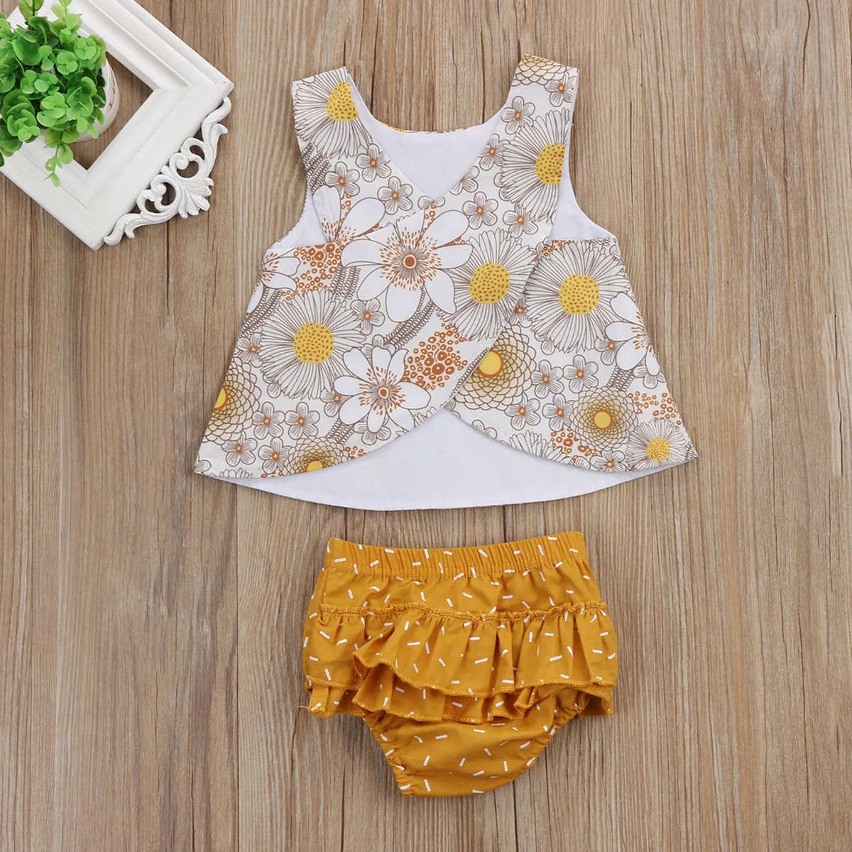 Комплект одежды с цветочным узором для девочек из 2 предметов одежда маленьких