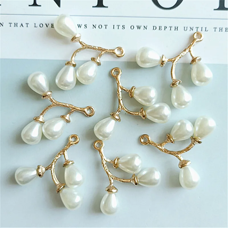

10pcs/lot 29mm*30mm Alloy Creative Gold Pearls Pendant Buttons Jewelry for Earrings Choker Hair DIY Jewelry Accessories Handmade