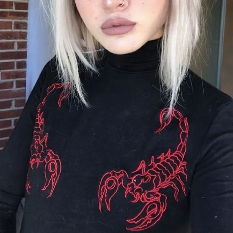 Черная облегающая футболка с длинным рукавом в стиле Харадзюку горлом Скорпион