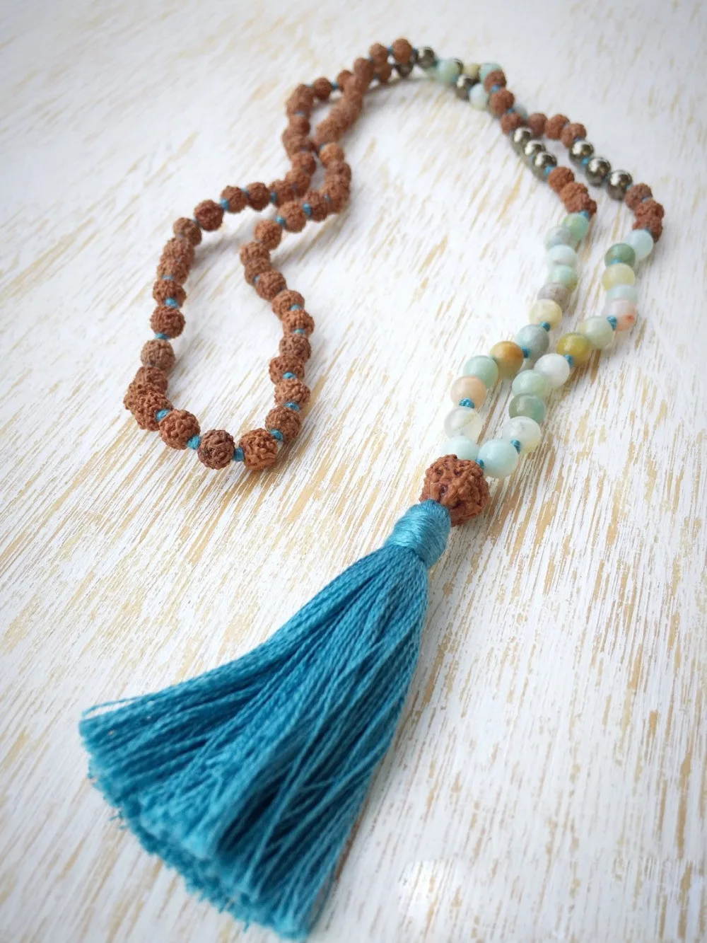 108 Mala бусы Амазонит Rudraksha ожерелье s молитва кисточкой ручной работы Пирит |