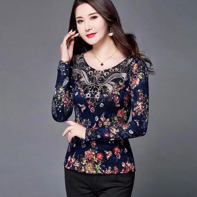 Ажурные женские весенние и осенние стильные кружевные блузки рубашки