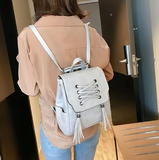 2022 New Fashion Women Backpack Lady tassel leather Backpacks School Backpack for Teenage Girl Travel bag Feminina Shoulder bag