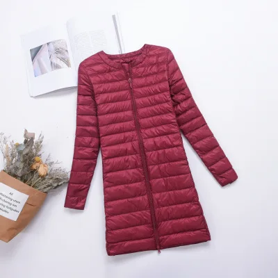 Wine red Женское зимнее пальто ультра светильник 90% белый утиный пух куртки тонкий портативный женский длинный пуховик верхняя одежда - Цвет: Wine red
