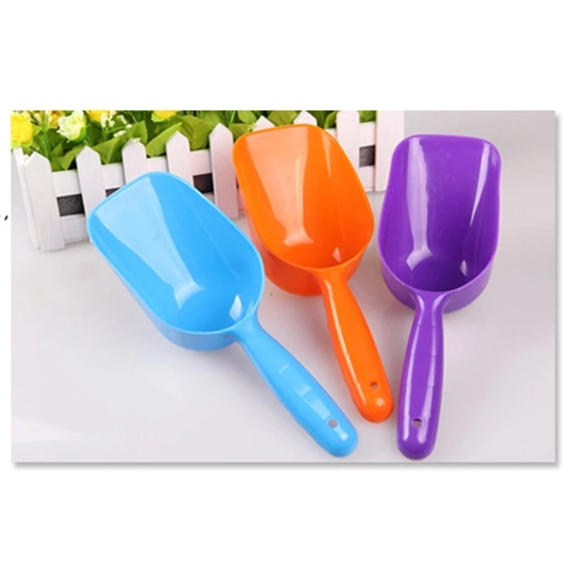 Продукт для домашних животных - лопатка для собачьей пищи высокого качества, портативная, в ярких цветах, ложка для питомцев маленьких кошек и щенков, кормовые принадлежности.