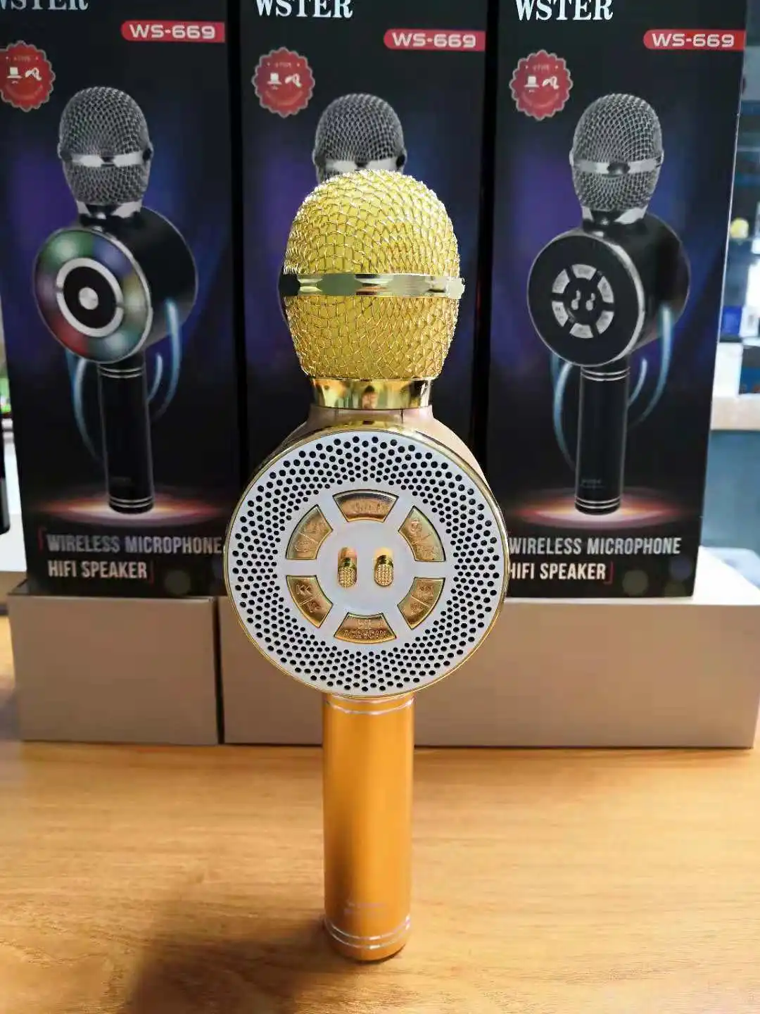 Ws669 караоке микрофон красочные светодиодные фонари мобильный телефон беспроводной Bluetooth Запись пение Студия микрофон для конференц-связи воспроизведения музыки - Цвет: Gold