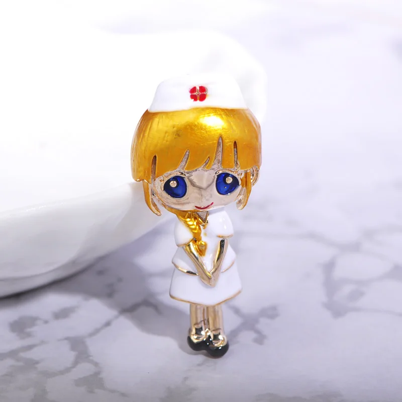 Женская эмалированная брошь Blucome зеленая из металлического сплава в форме