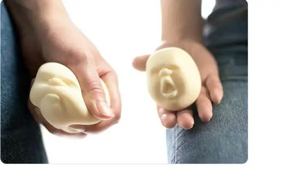 2018 супер горячее предложение люди лицо мяч кукла декомпрессия смешные игрушки