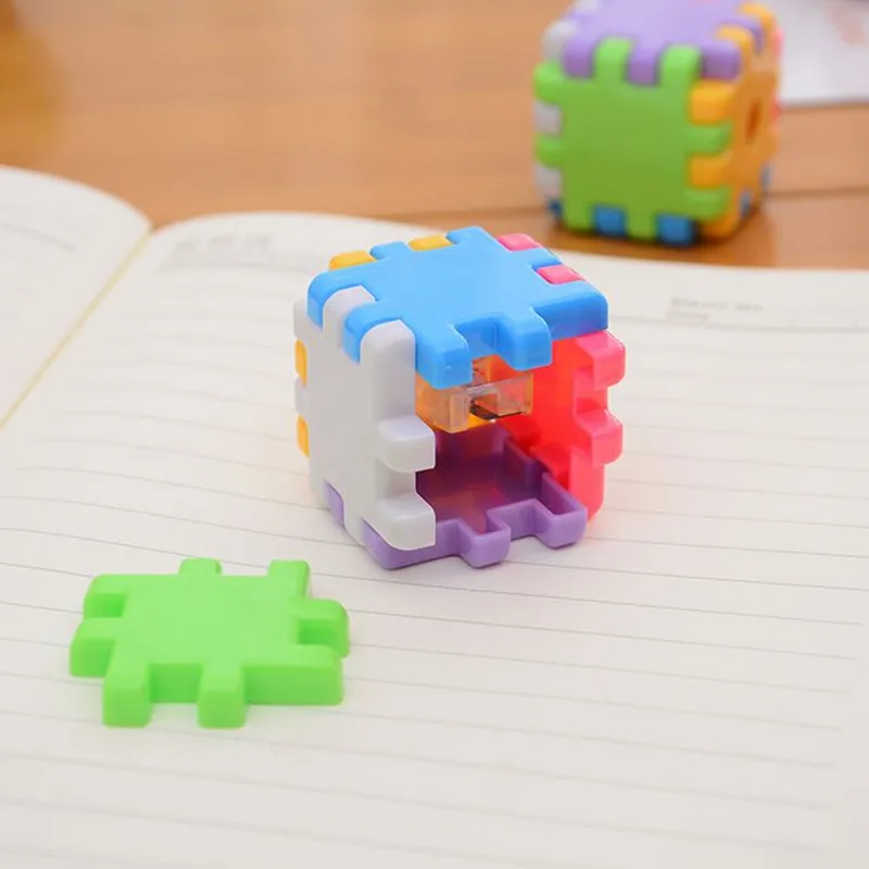 Coloffice 2PCS/Lot Candy Color Plastic Pencil Sharpener Standard Stationery School Office Supplies Creative Gifts For Kids Prize