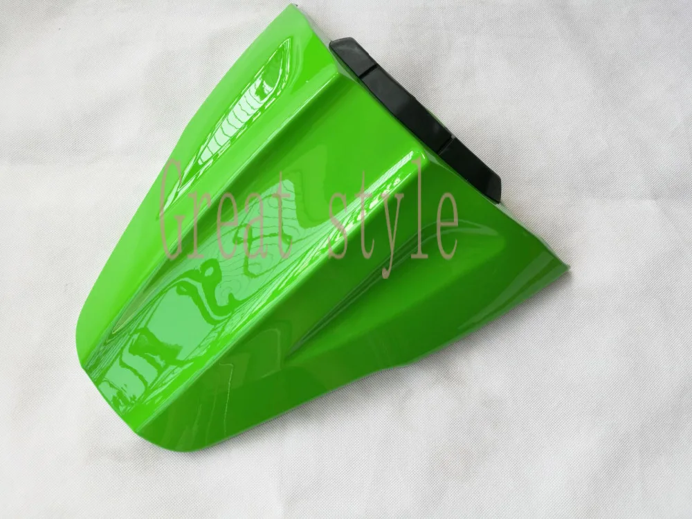 Чехол на заднее сиденье для Кавасаки мотоцикла зеленого цвета капота solo racer 2011 2012